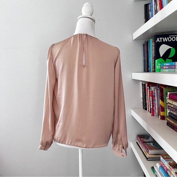 VINCE Draped Cross Front Wrap Satin Blouse size 2 - Picture 7 of 12